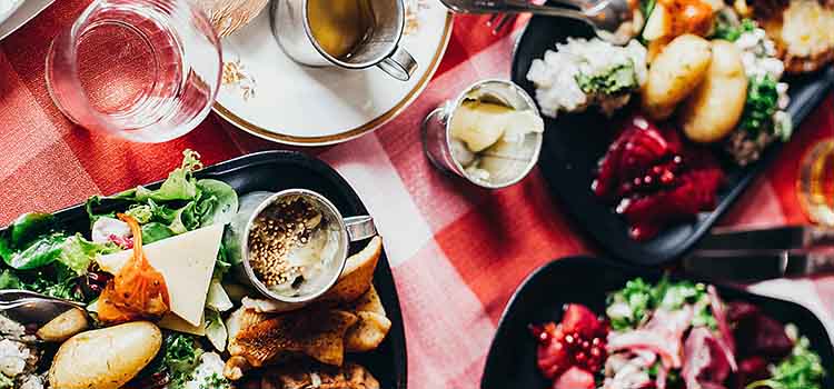 Home Chef offers up to 38 weekly choices using Customize It, priced from $7.99